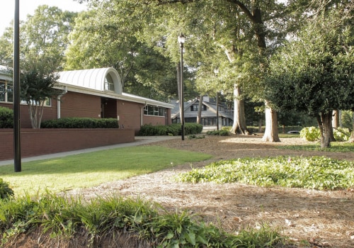 Uncovering the Rich History of Bookstores in Fulton County, GA